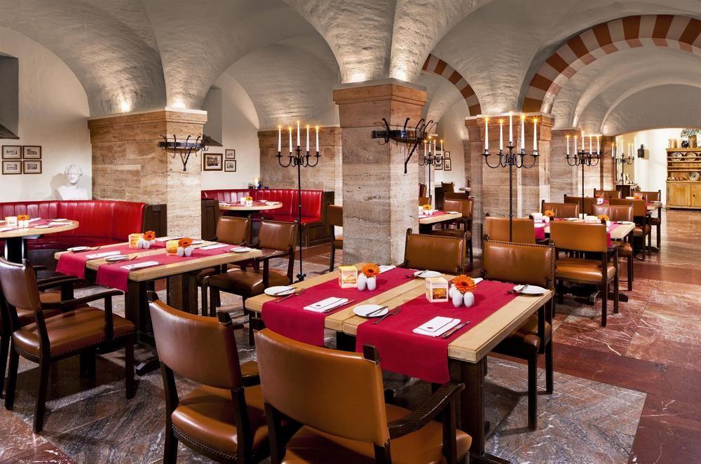 Hotel Elephant Weimar, Autograph Collection Kültér fotó The restaurant