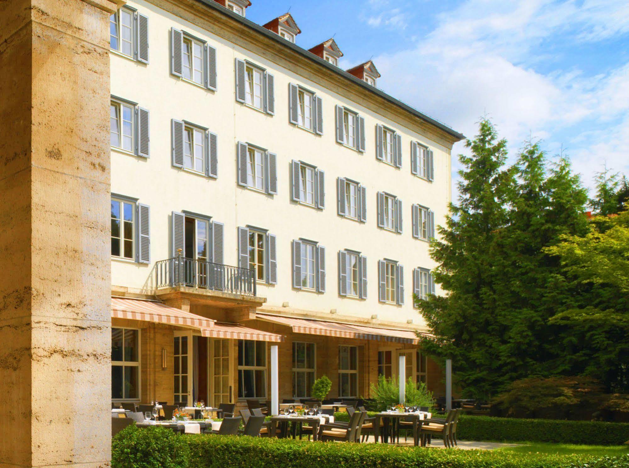 Hotel Elephant Weimar, Autograph Collection Kültér fotó The Hotel de Ligne